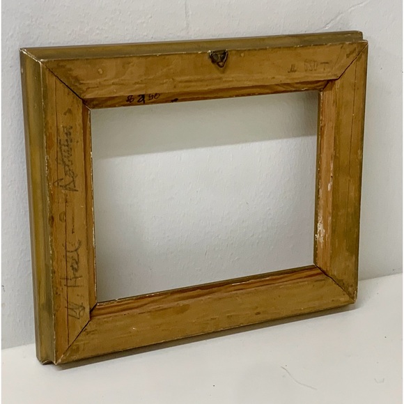 Antique Gold Painted Wooden Portrait Picture Frame - Picture 8 of 14